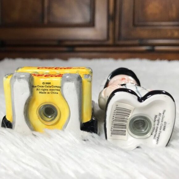 Vintage Coca-Cola Delivery Boy and Coke Cases Cart Ceramic Salt & Pepper Shakers - Picture 7 of 8